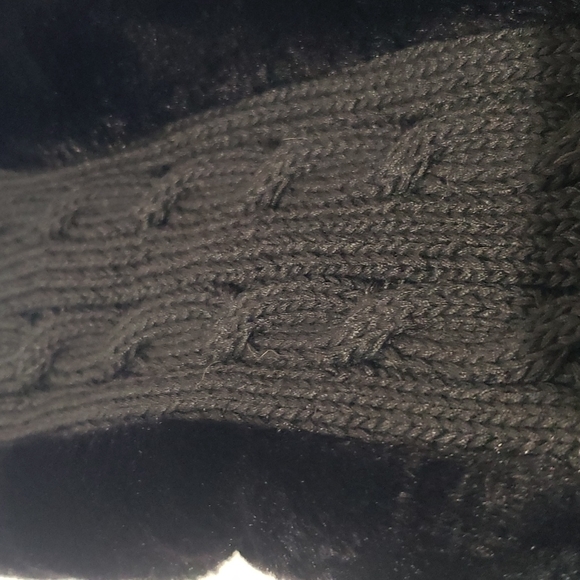 Cavalini Petite Collection Womens Petite Back Faux Fur vest. - Picture 8 of 8